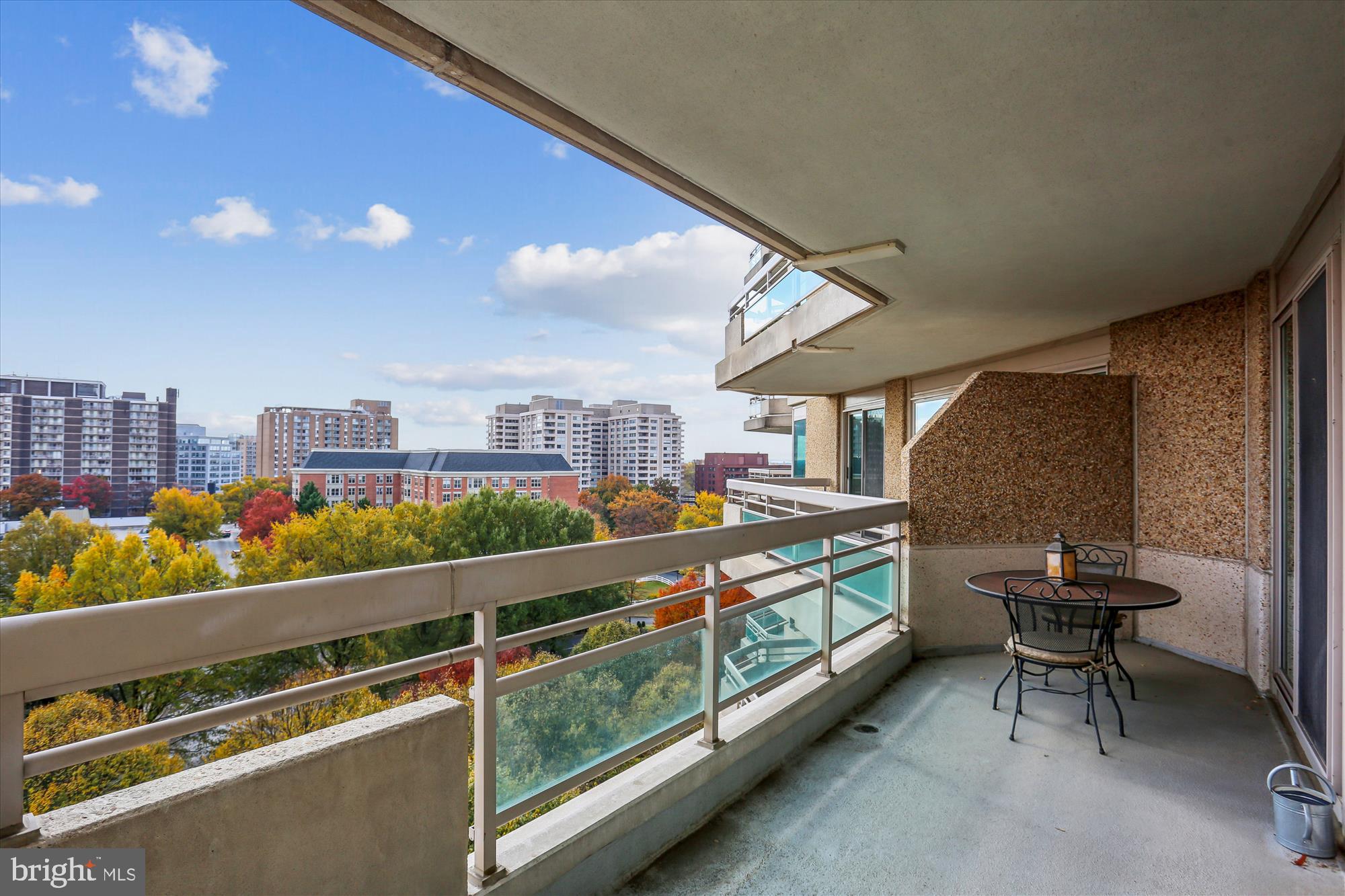 SOMERSET HOUSE - Residential