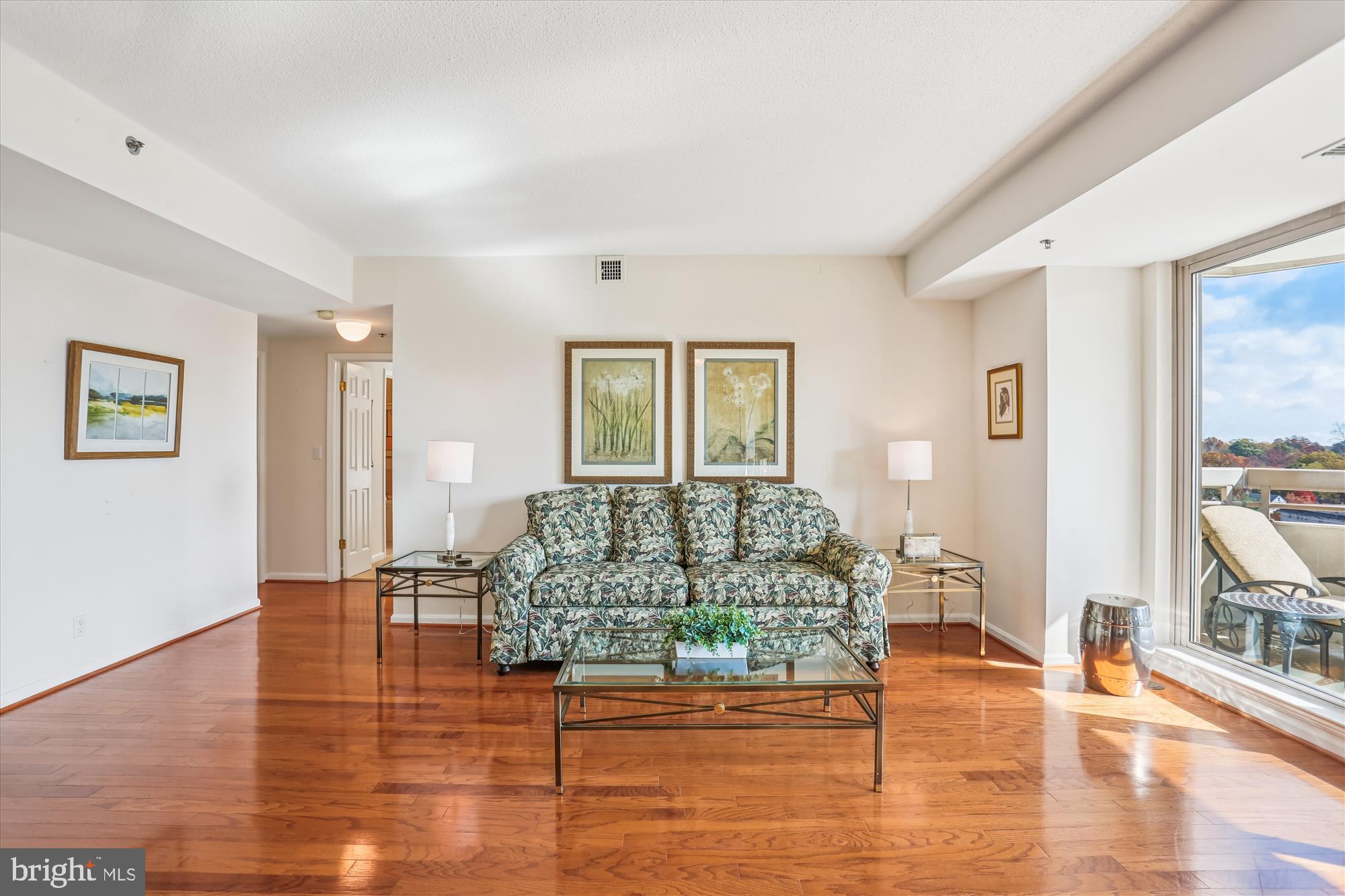 SOMERSET HOUSE - Residential