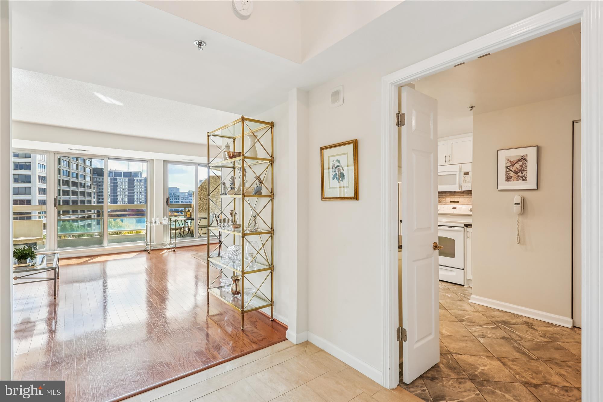 SOMERSET HOUSE - Residential