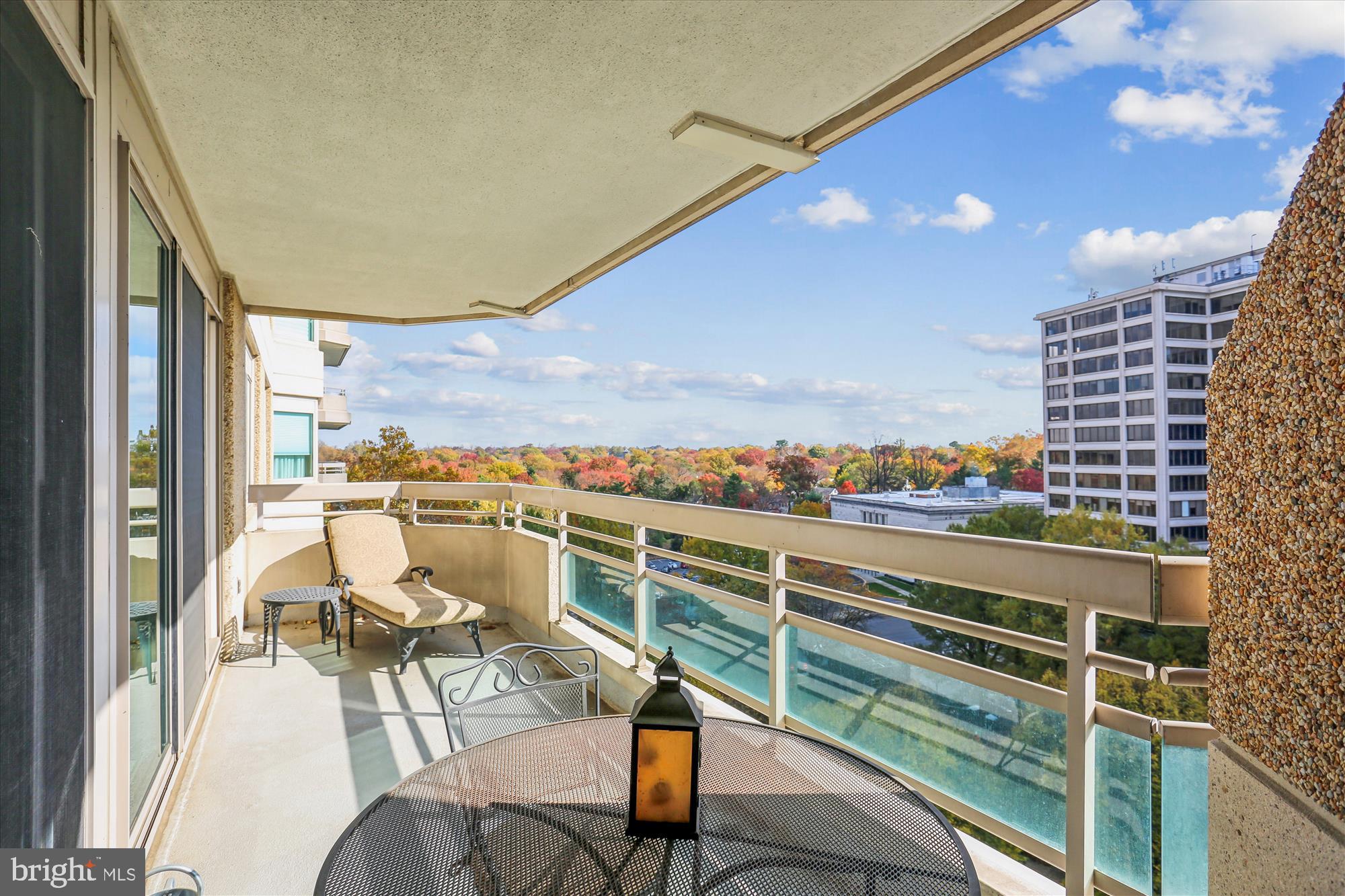 SOMERSET HOUSE - Residential