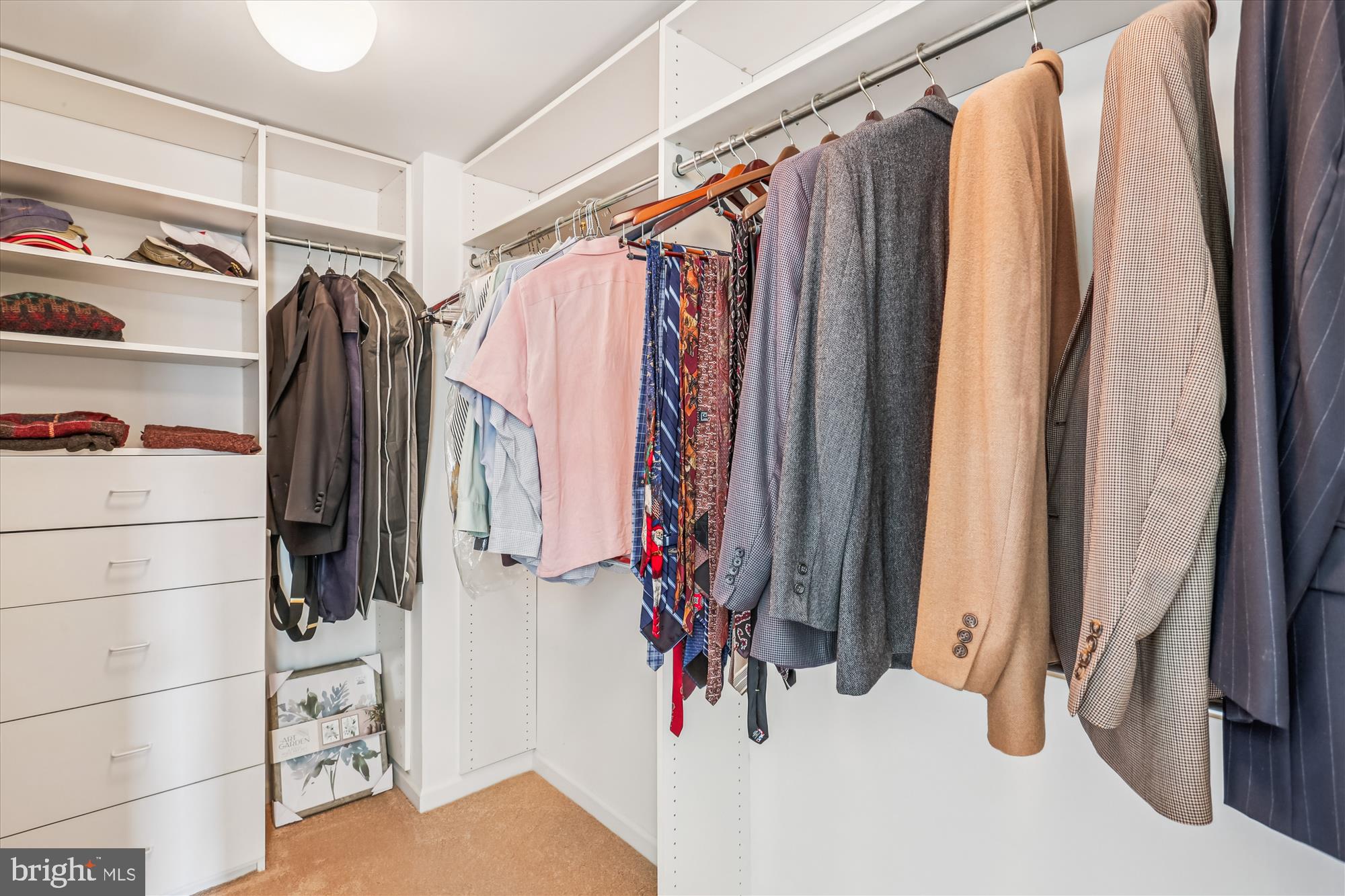 SOMERSET HOUSE - Residential