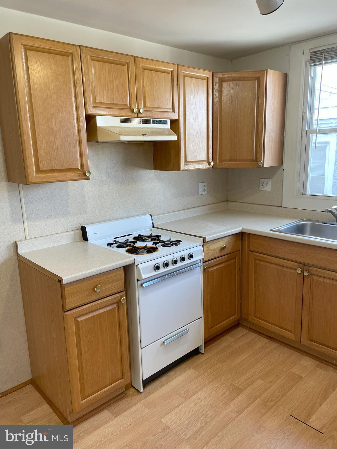 ART MUSEUM AREA - Residential Lease