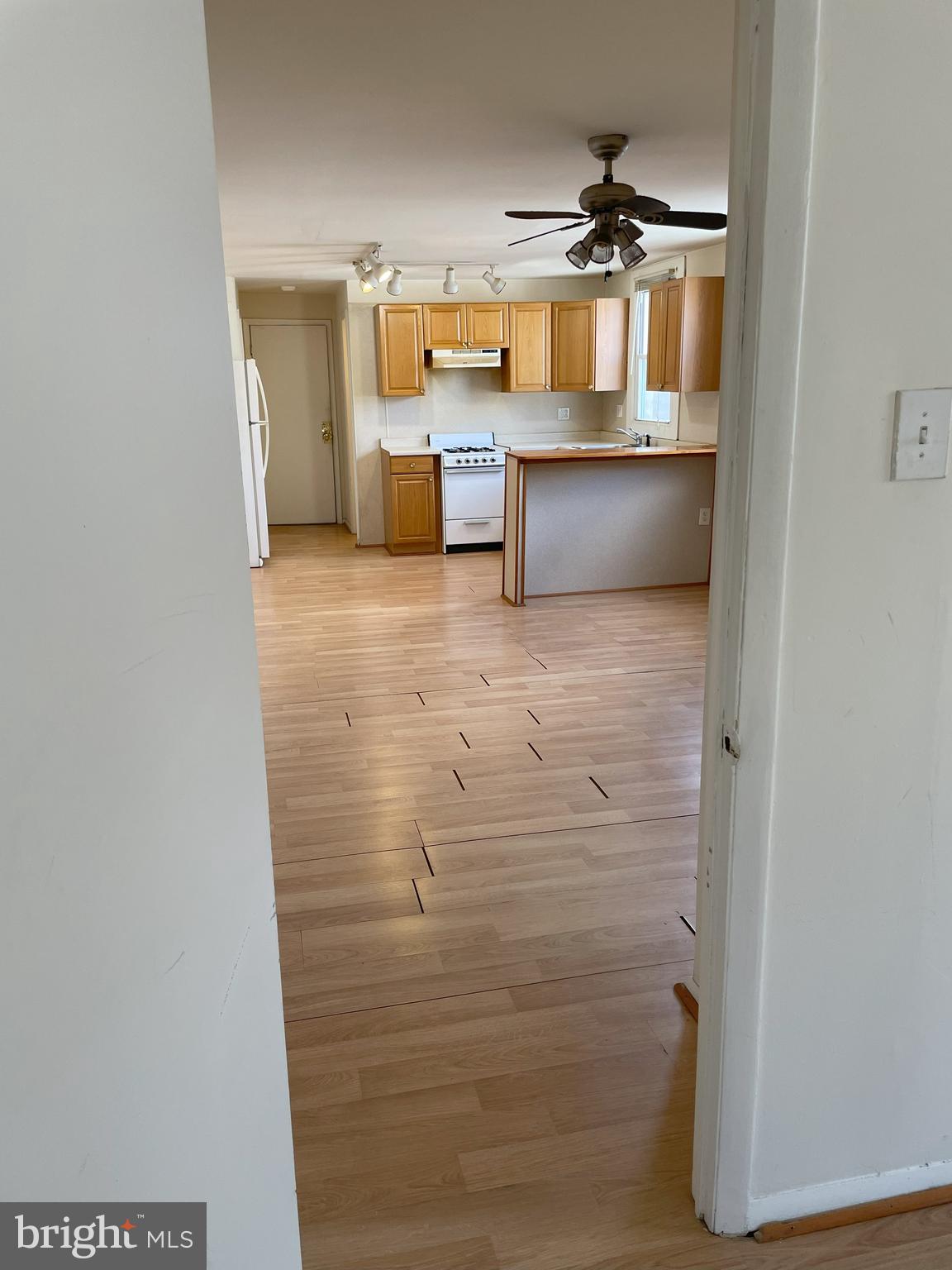 ART MUSEUM AREA - Residential Lease