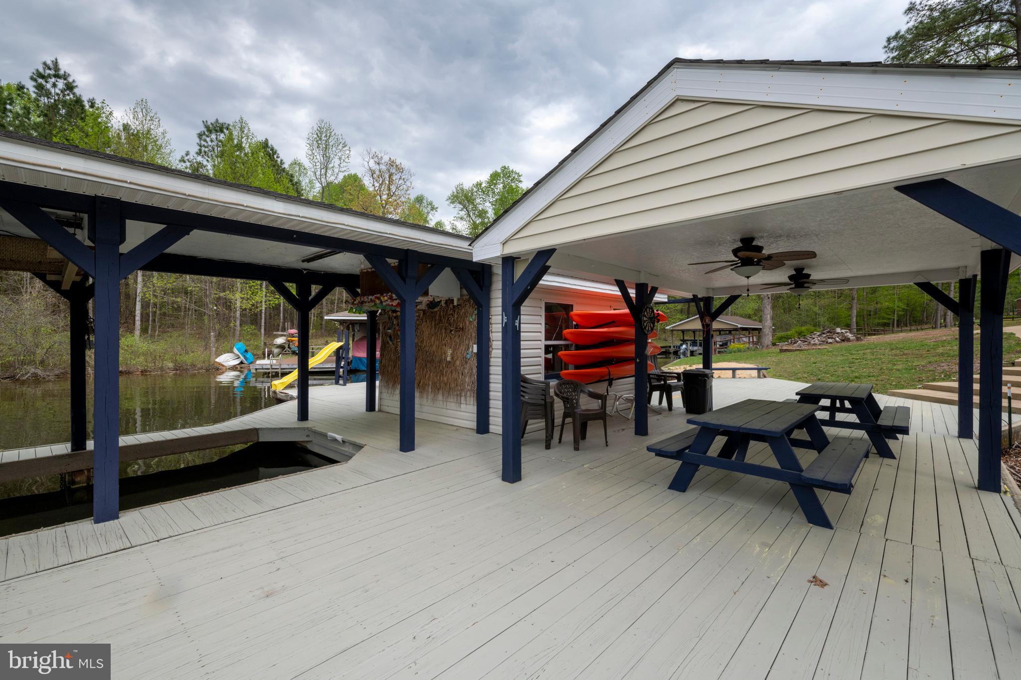 ROCKLAND CREEK ESTATES - Residential