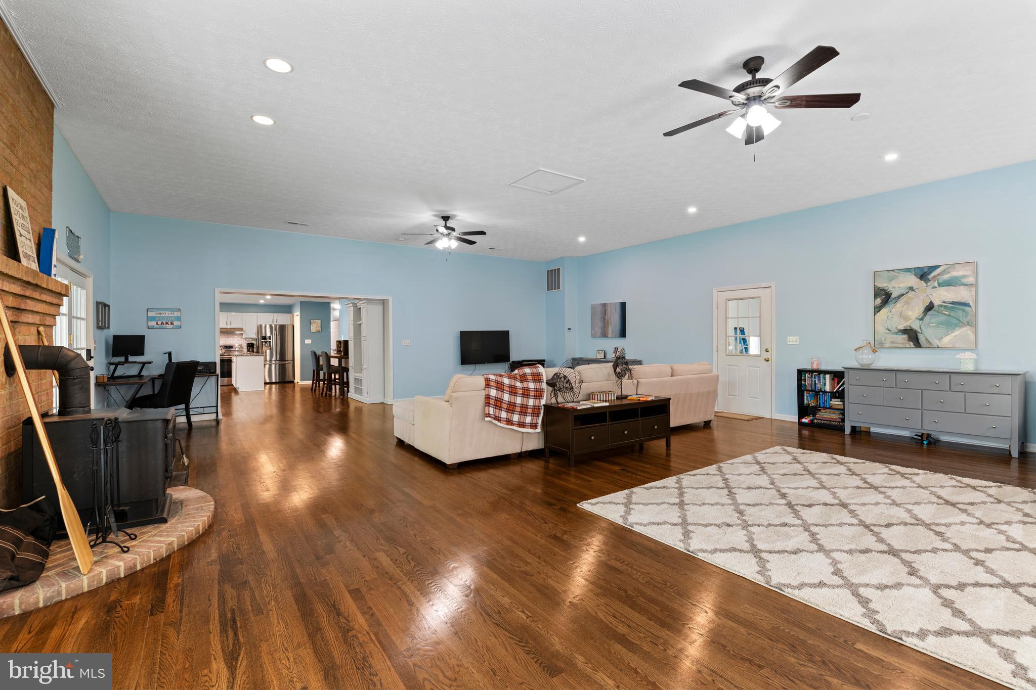 ROCKLAND CREEK ESTATES - Residential