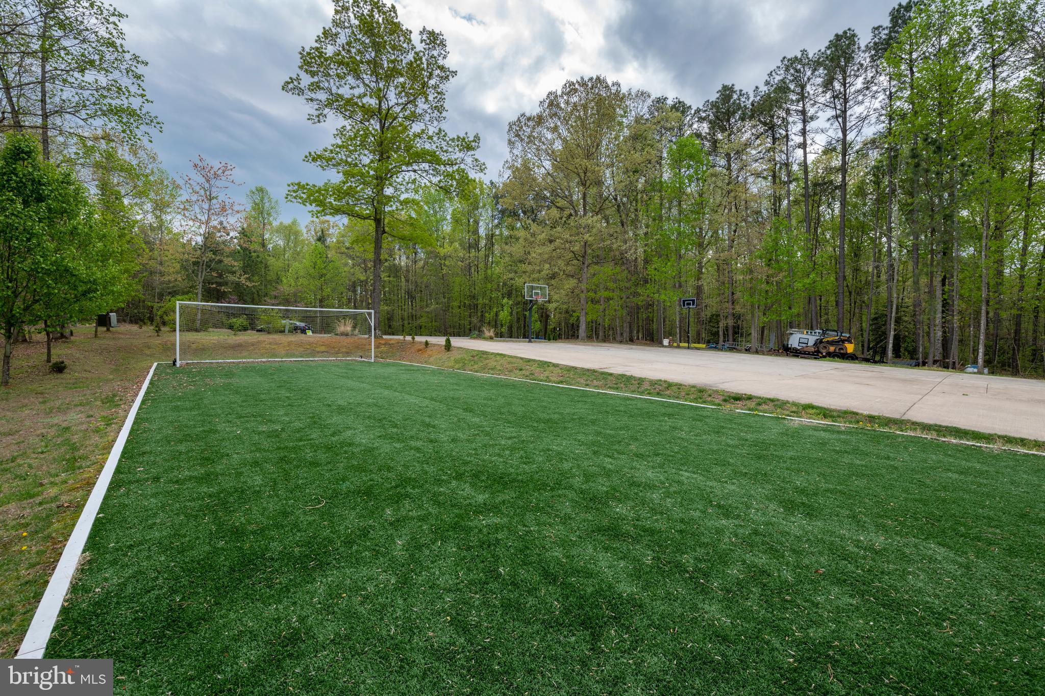 ROCKLAND CREEK ESTATES - Residential