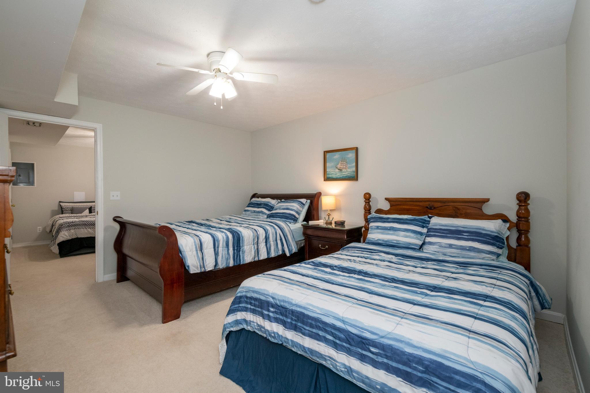 ROCKLAND CREEK ESTATES - Residential