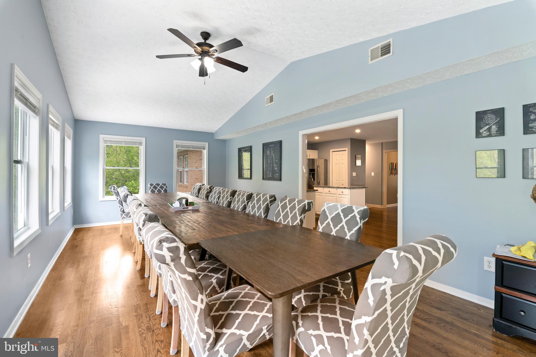 ROCKLAND CREEK ESTATES - Residential