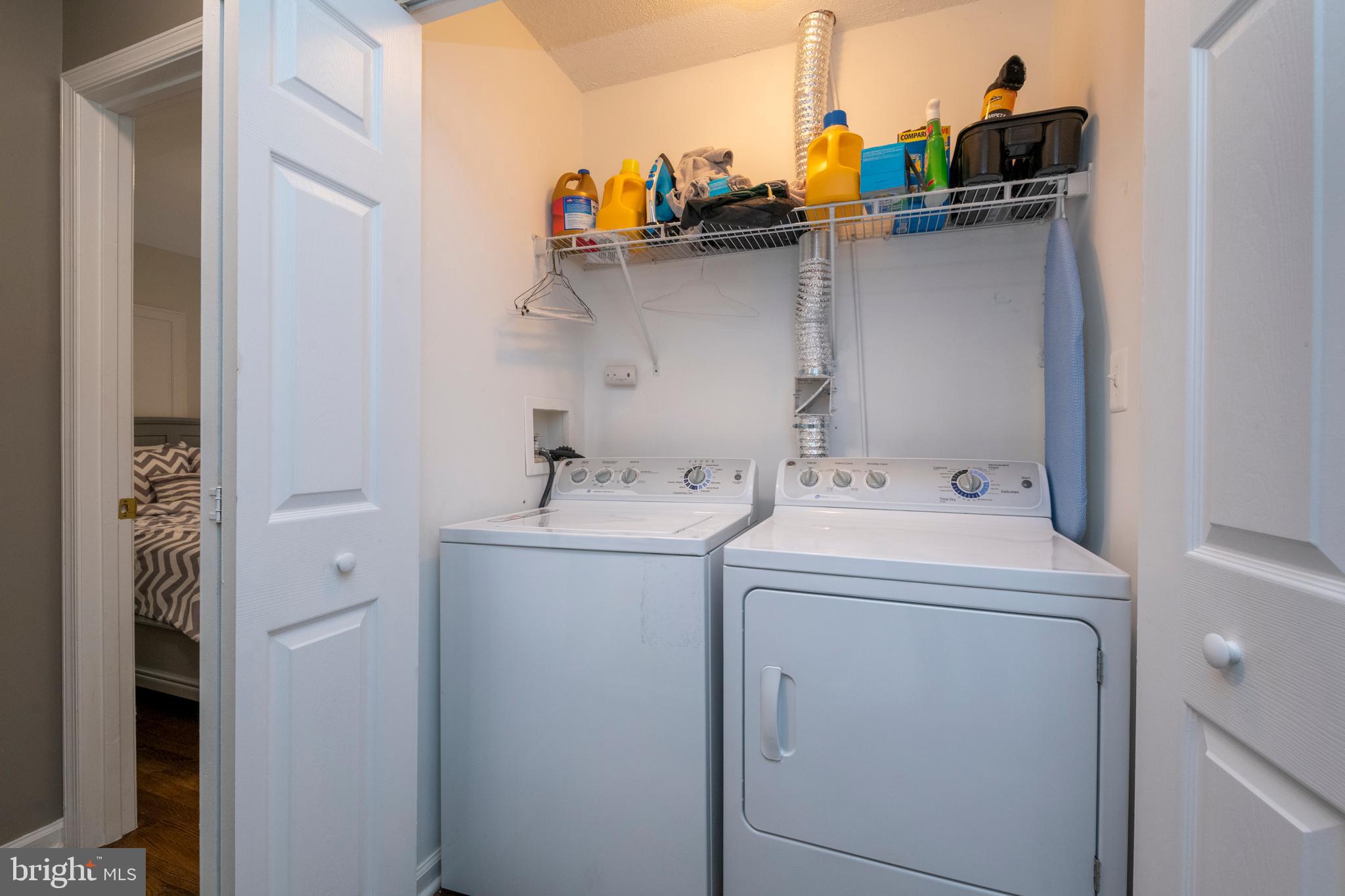 ROCKLAND CREEK ESTATES - Residential