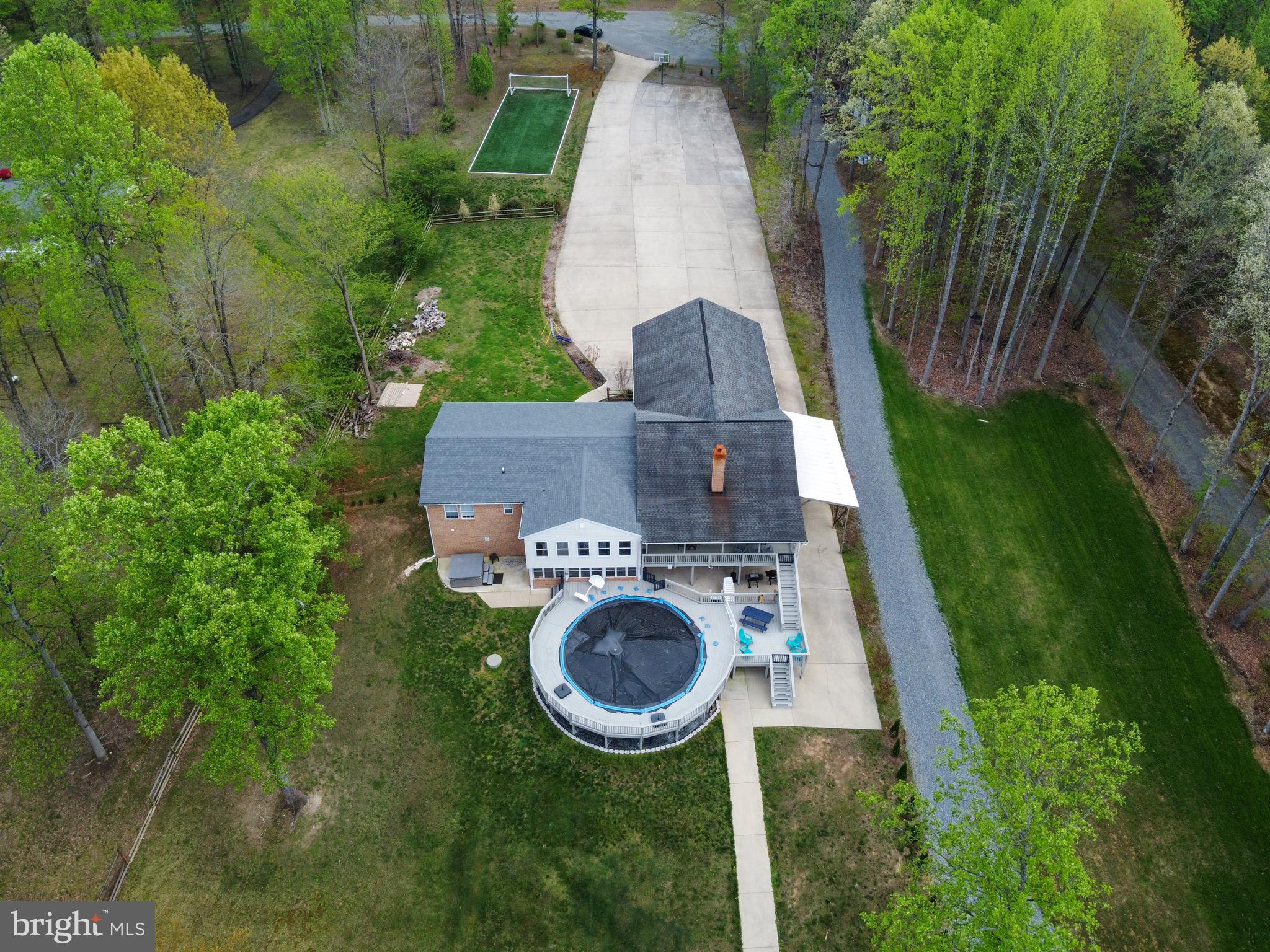 ROCKLAND CREEK ESTATES - Residential