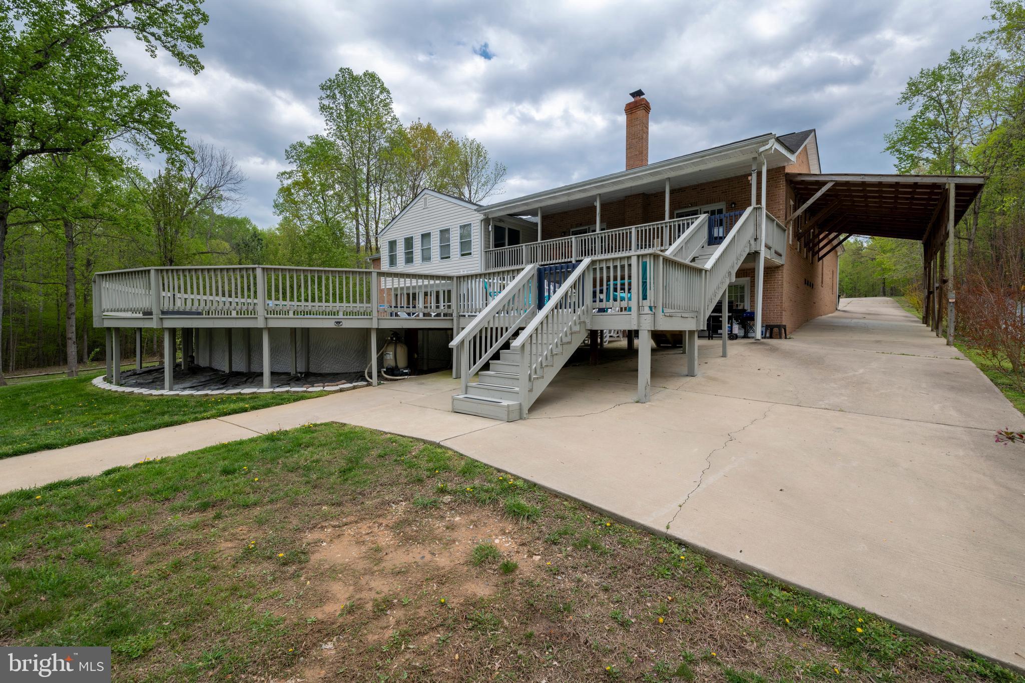 ROCKLAND CREEK ESTATES - Residential