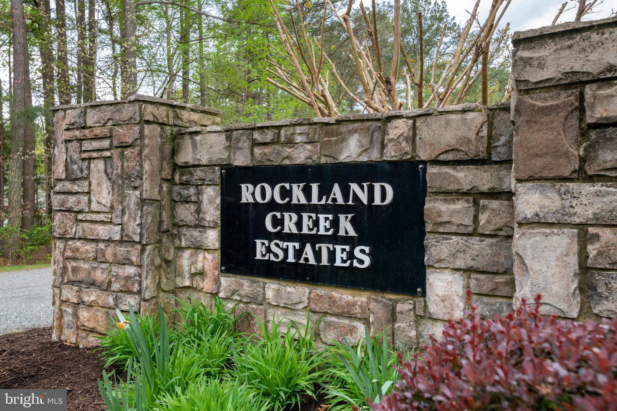 ROCKLAND CREEK ESTATES - Residential