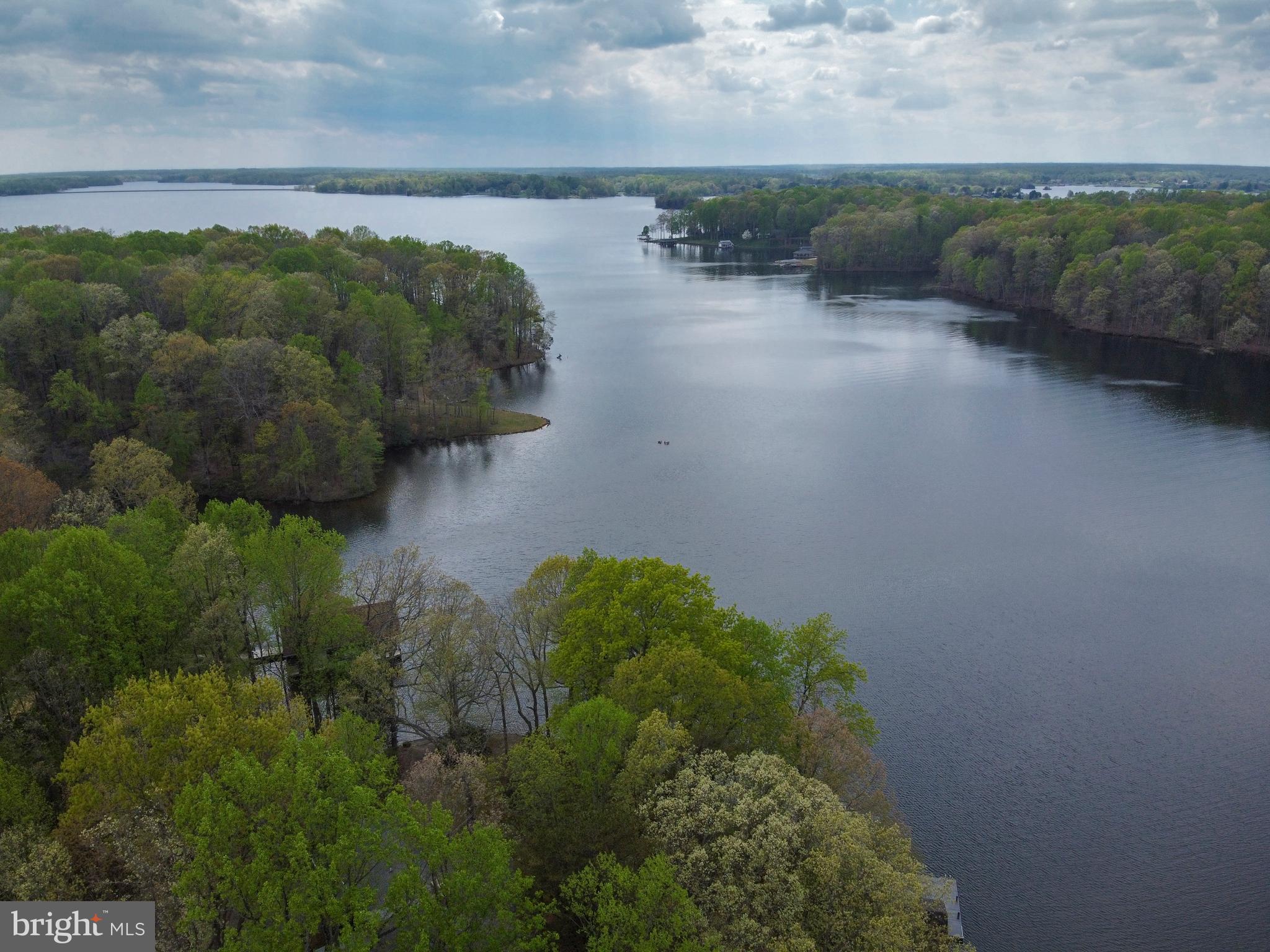 ROCKLAND CREEK ESTATES - Residential