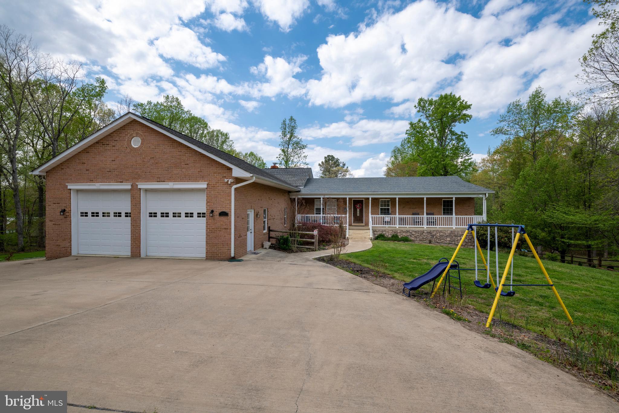 ROCKLAND CREEK ESTATES - Residential