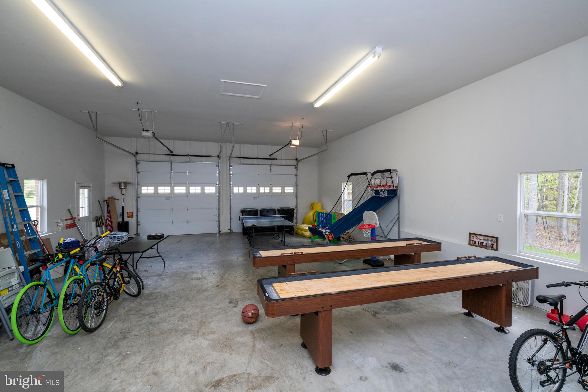 ROCKLAND CREEK ESTATES - Residential