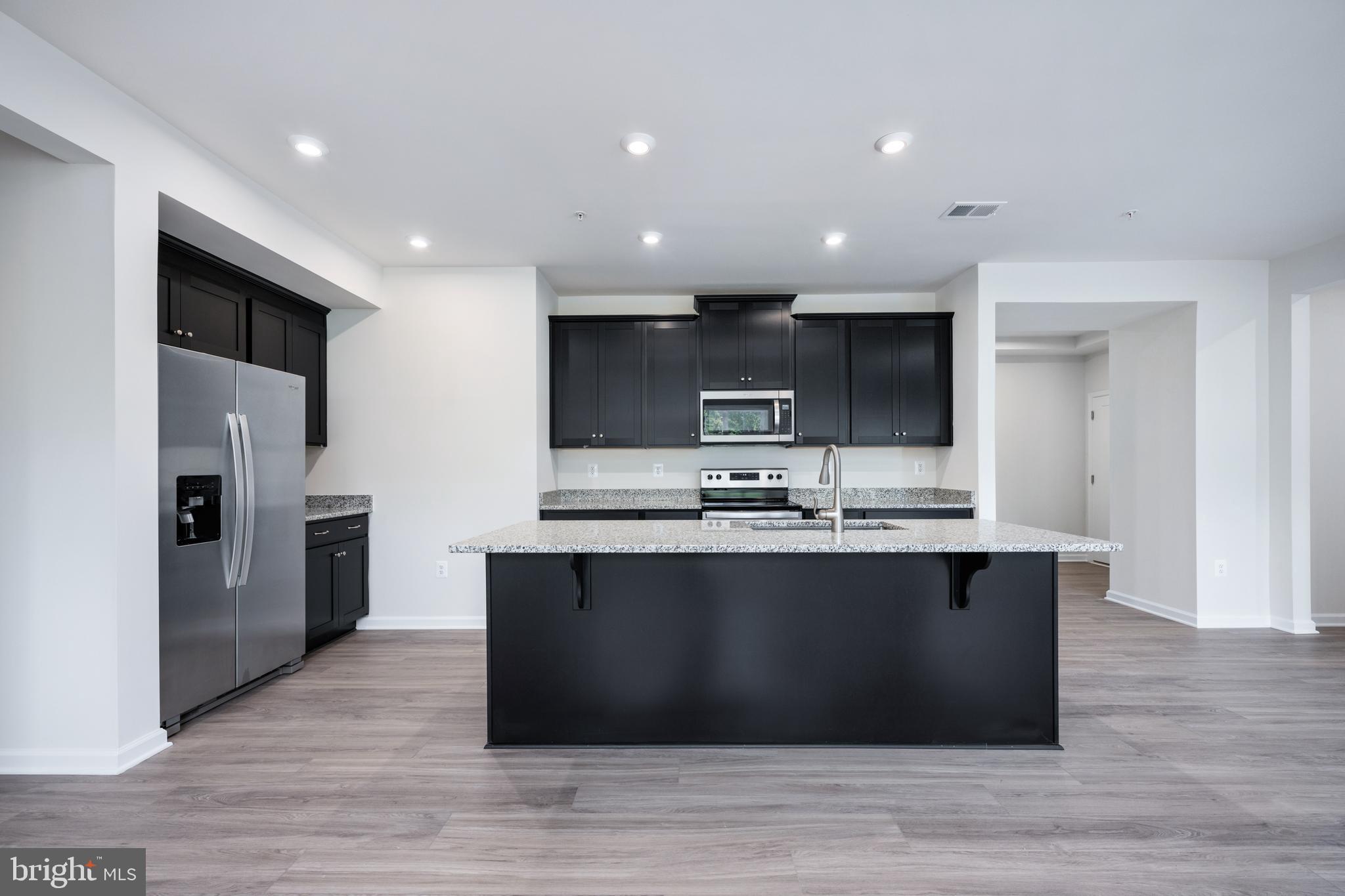 EMBREY MILL - Residential