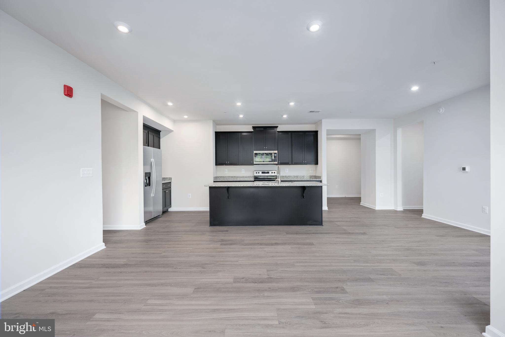 EMBREY MILL - Residential