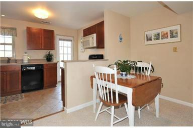 HARBOR TERRACE - Residential Lease