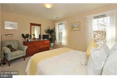 HARBOR TERRACE - Residential Lease