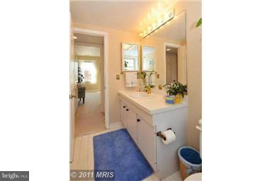 HARBOR TERRACE - Residential Lease