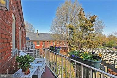 HARBOR TERRACE - Residential Lease