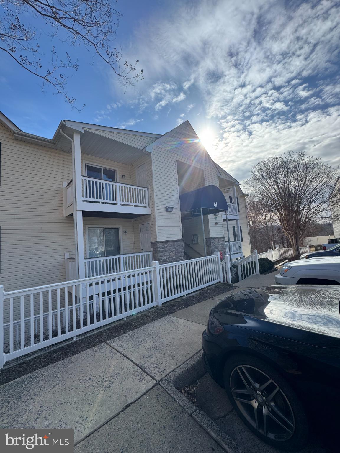 61 FERN OAK CIRCLE 301