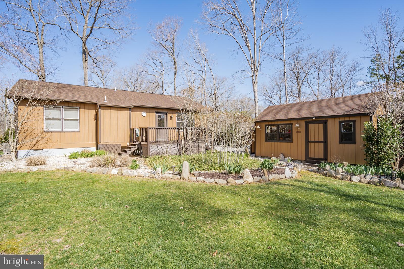 LAKE CAROLINE - Residential