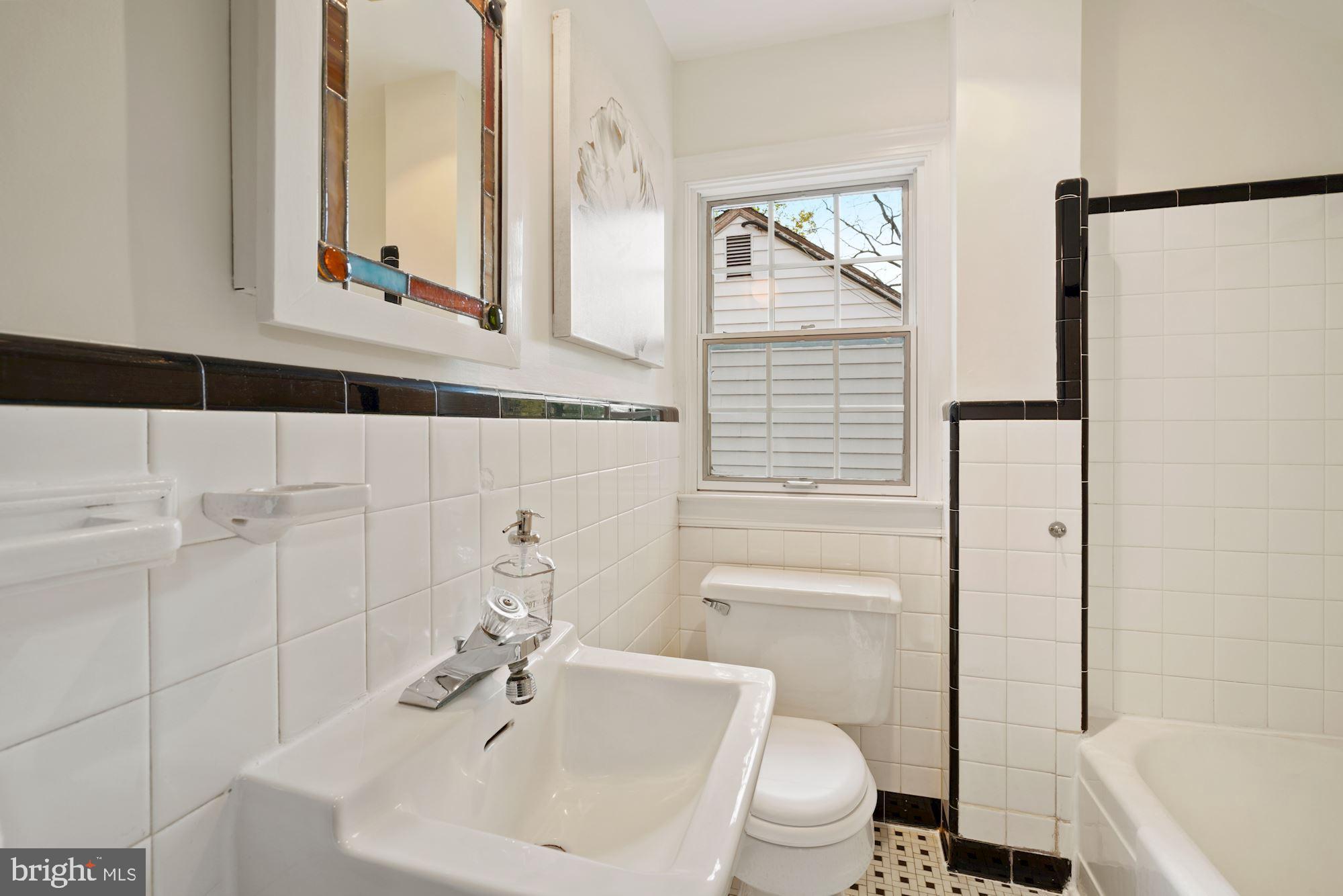 HUNTINGTON TERRACE - Residential