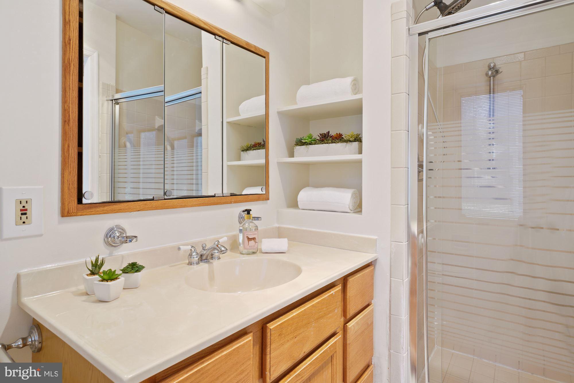 HUNTINGTON TERRACE - Residential