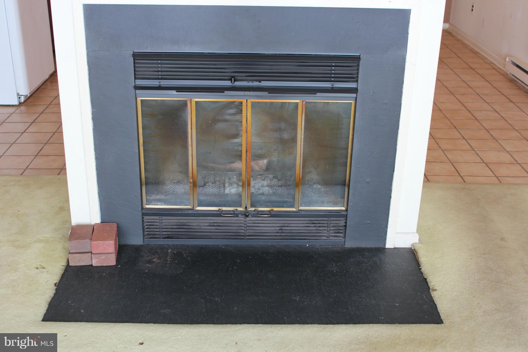 COBB ISLAND - Residential