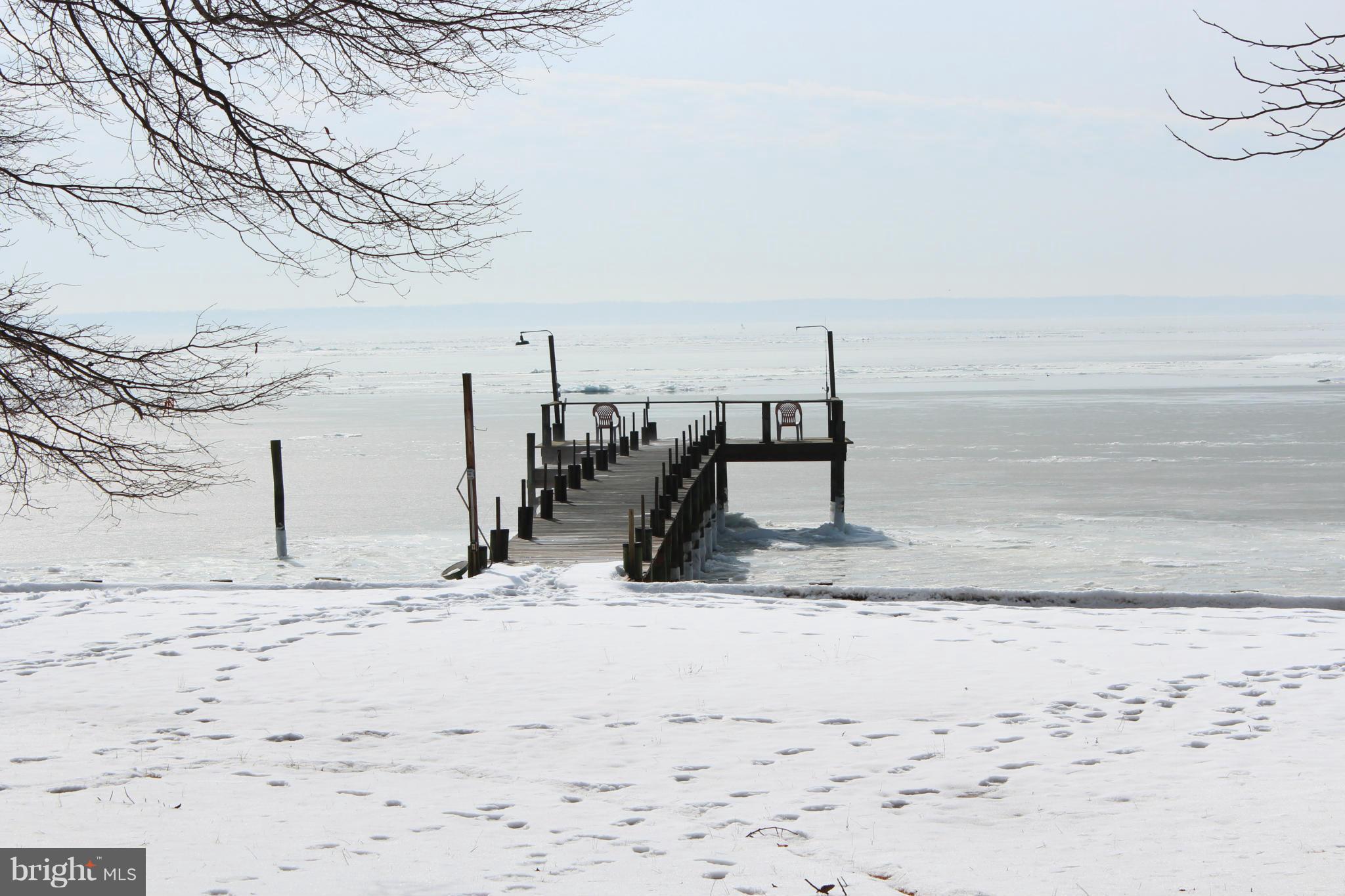 COBB ISLAND - Residential