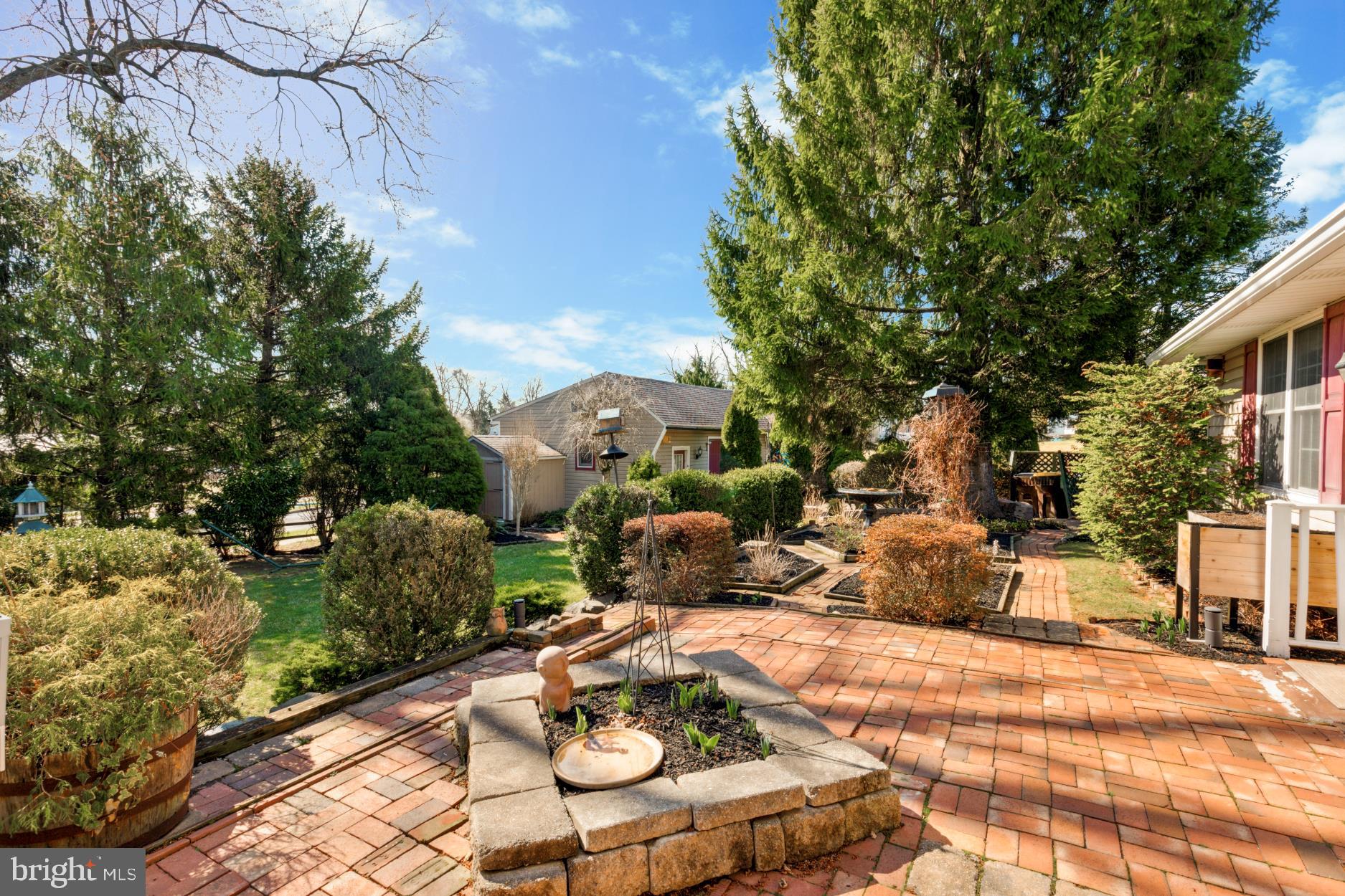 OAK HILL - Residential