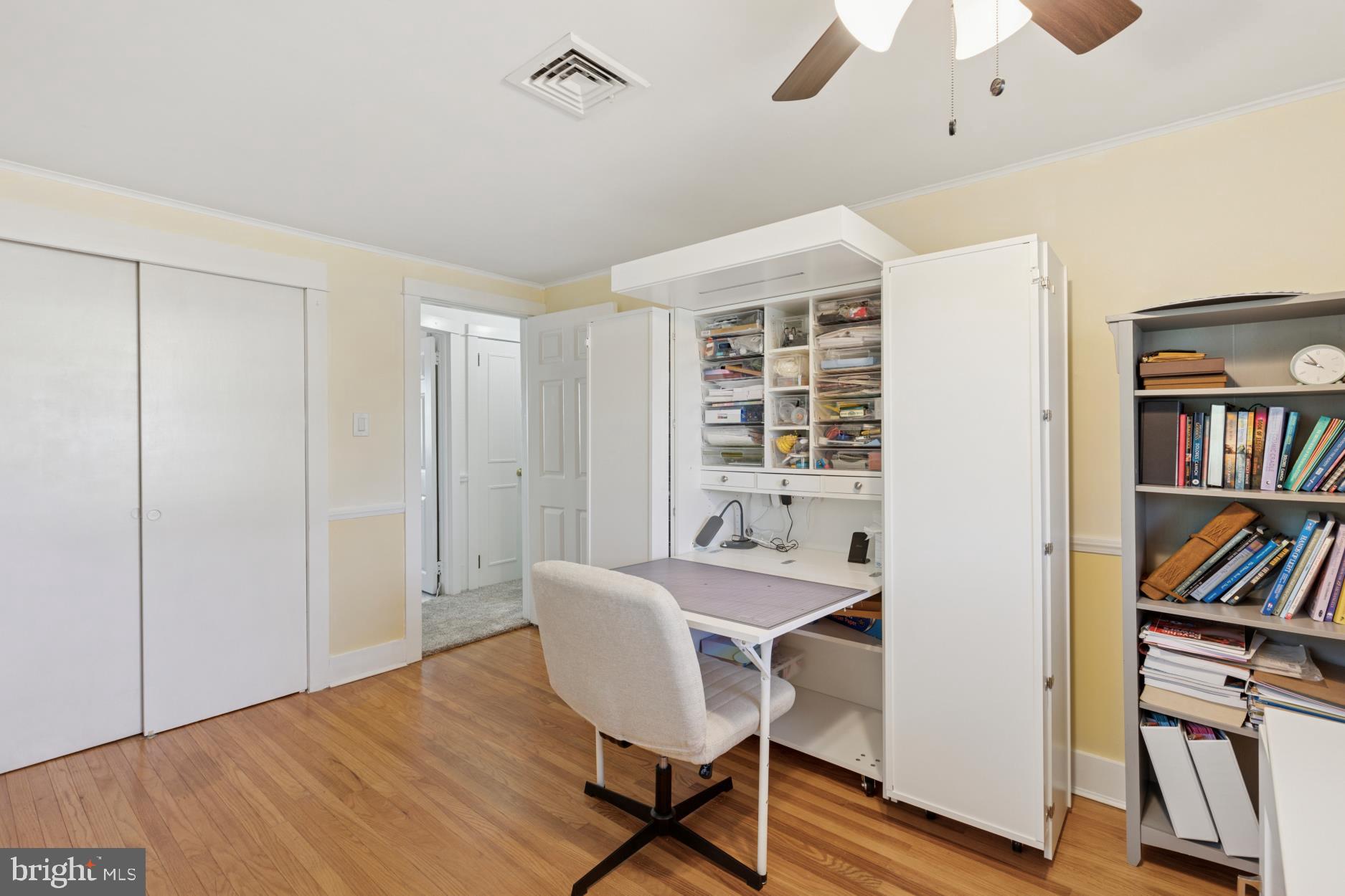 OAK HILL - Residential