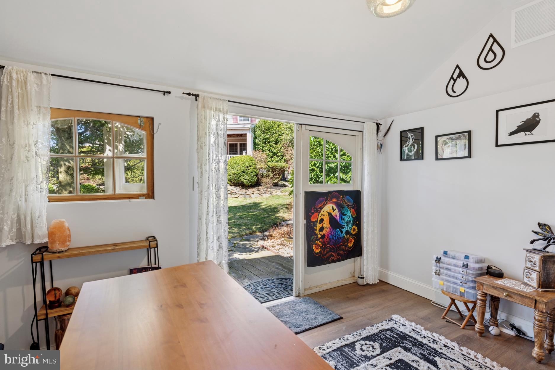 OAK HILL - Residential