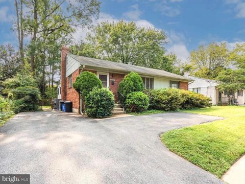 Homes For Rent - 5024 River Road<br/> BETHESDA, MD 20816