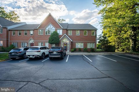 11094 MAIN STREET D103 FAIRFAX VA 22030