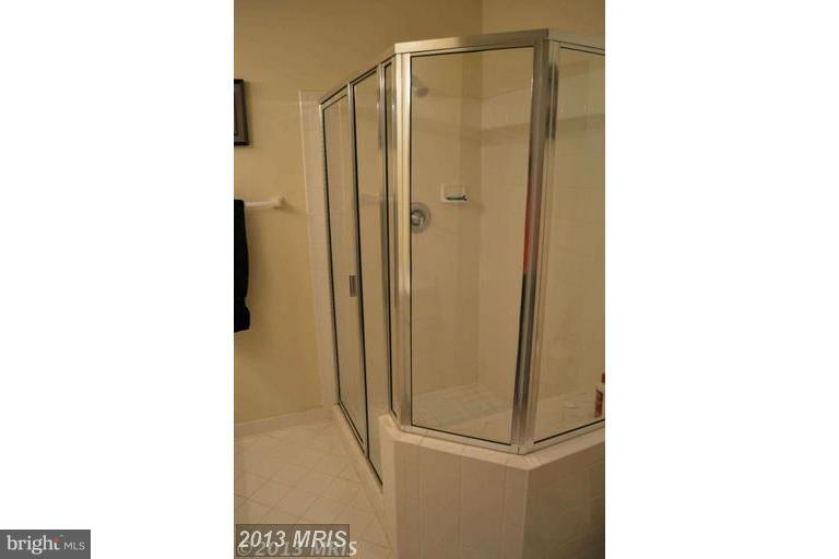 POTOMAC CLUB - Residential Lease