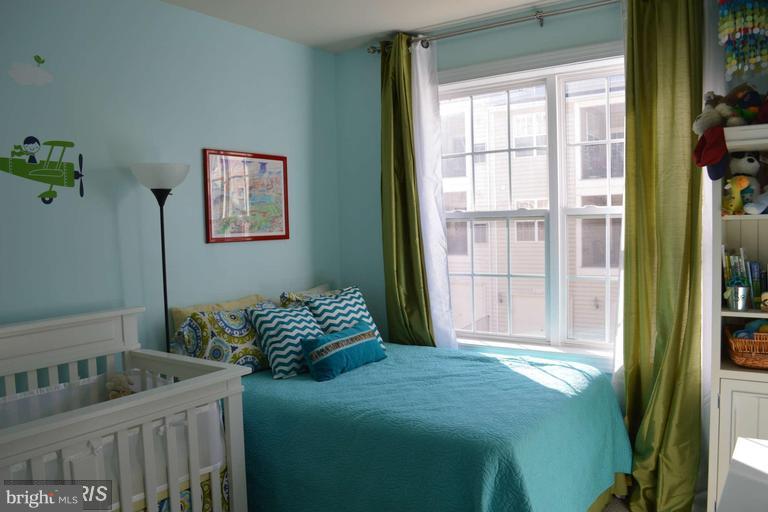 POTOMAC CLUB - Residential Lease