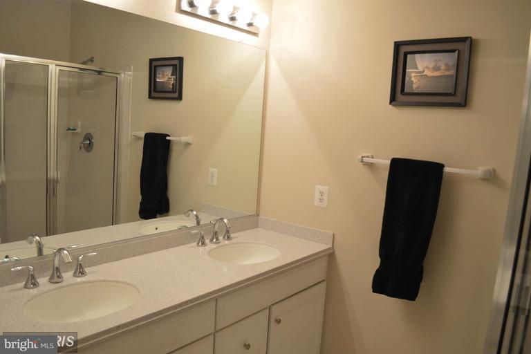 POTOMAC CLUB - Residential Lease