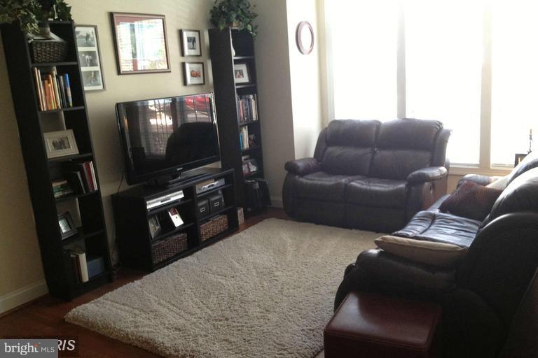 POTOMAC CLUB - Residential Lease