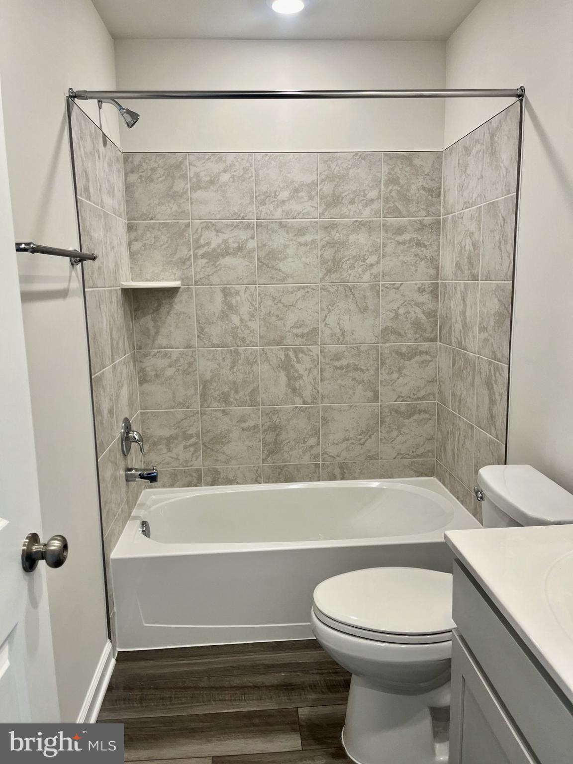 SHENANDOAH SPRINGS - Residential Lease