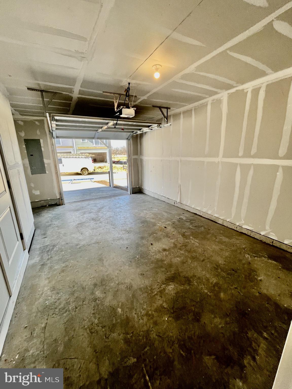 SHENANDOAH SPRINGS - Residential Lease