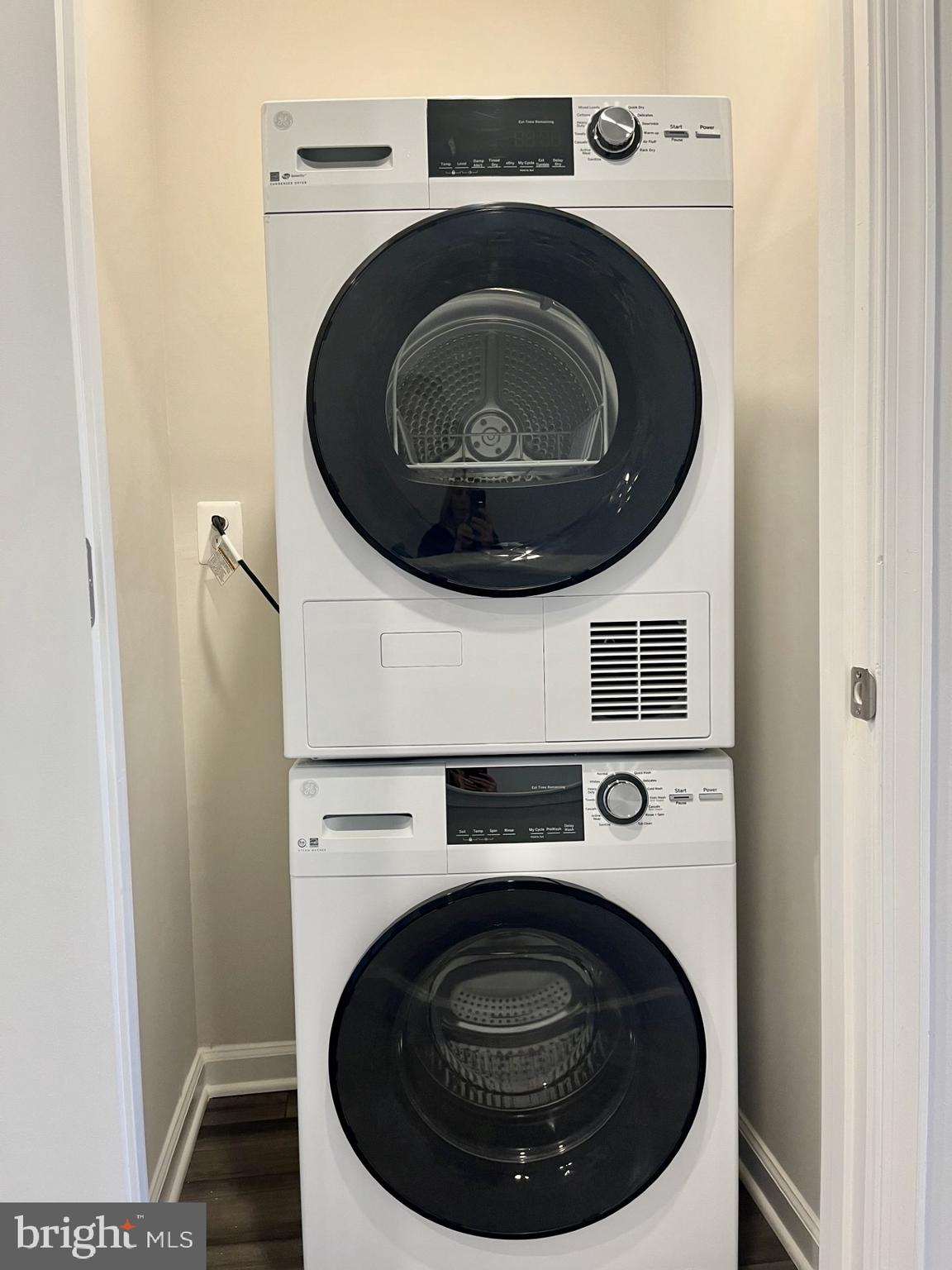 SHENANDOAH SPRINGS - Residential Lease