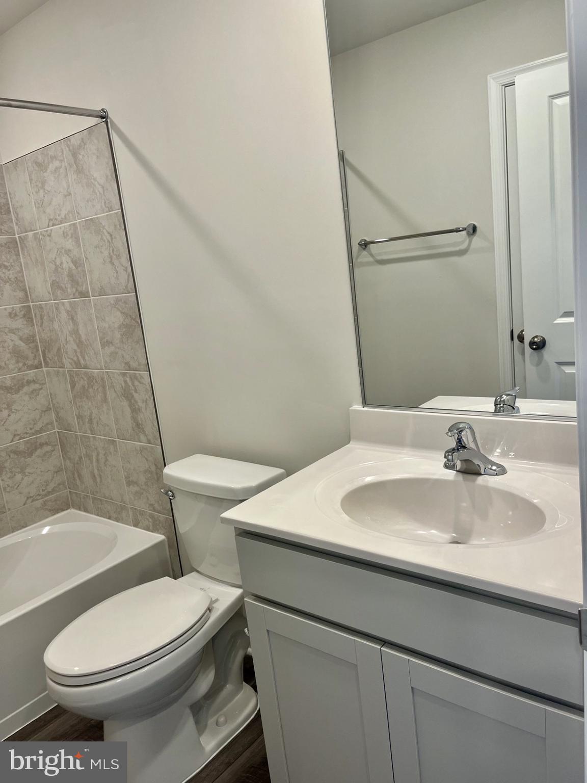 SHENANDOAH SPRINGS - Residential Lease