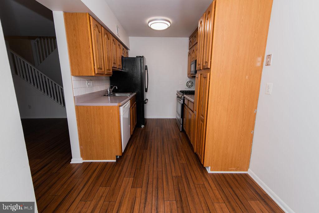 ROXBOROUGH - Residential