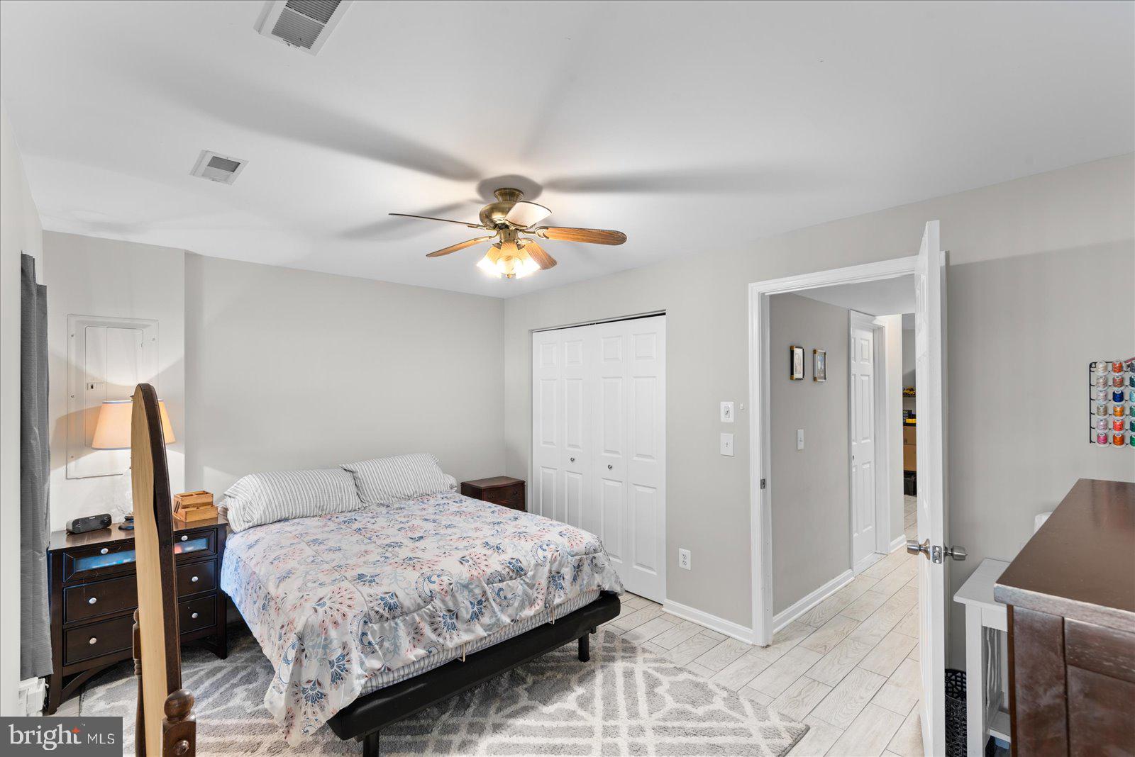 ASHLAND - Residential Lease