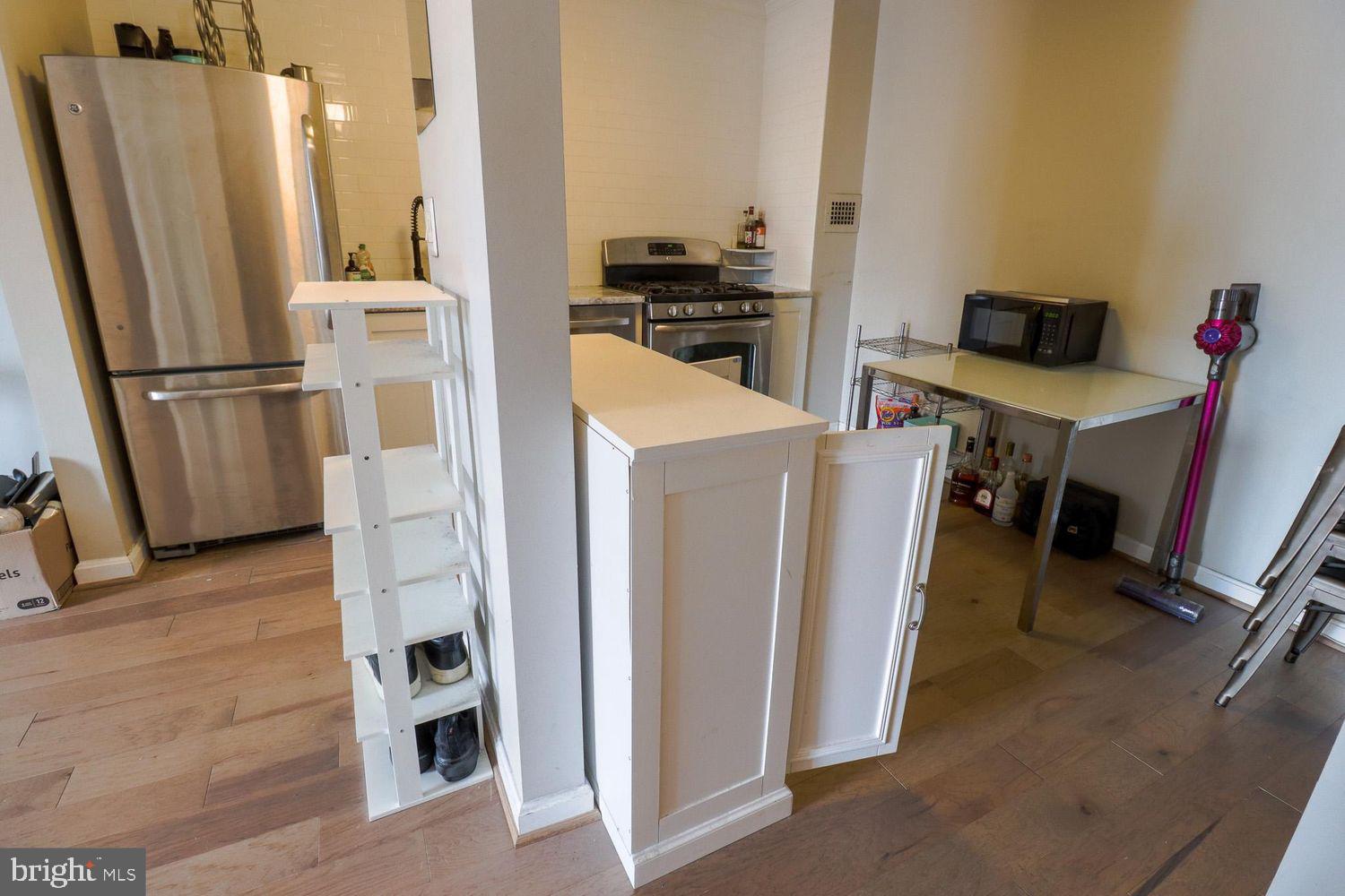 RIVIERA OF CHEVY CHASE - Residential