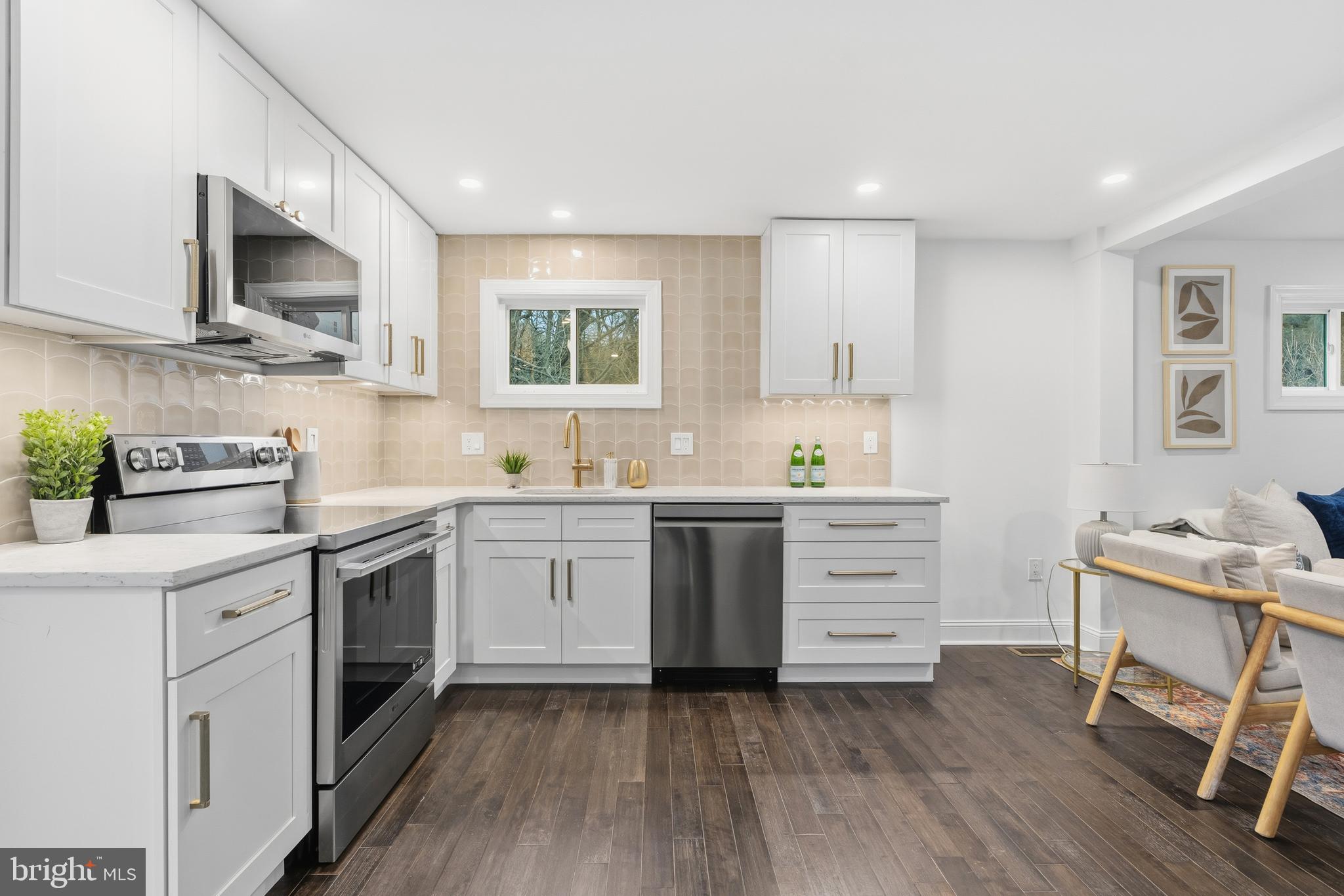 RIDDLEWOOD - Residential