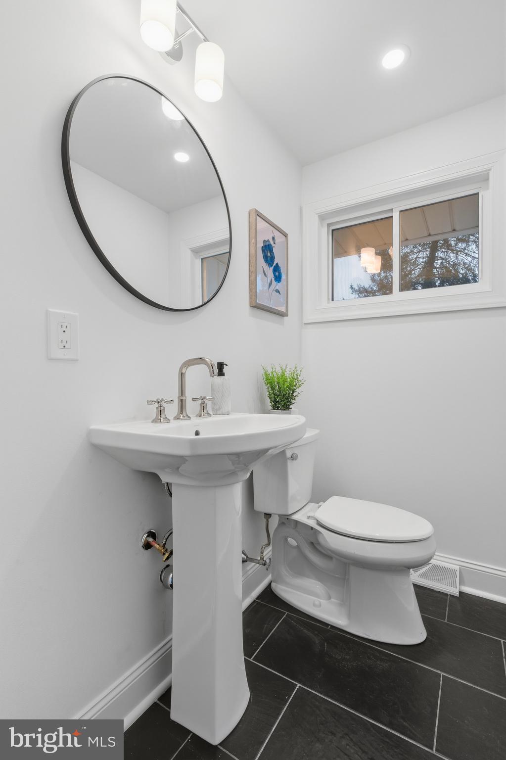 RIDDLEWOOD - Residential