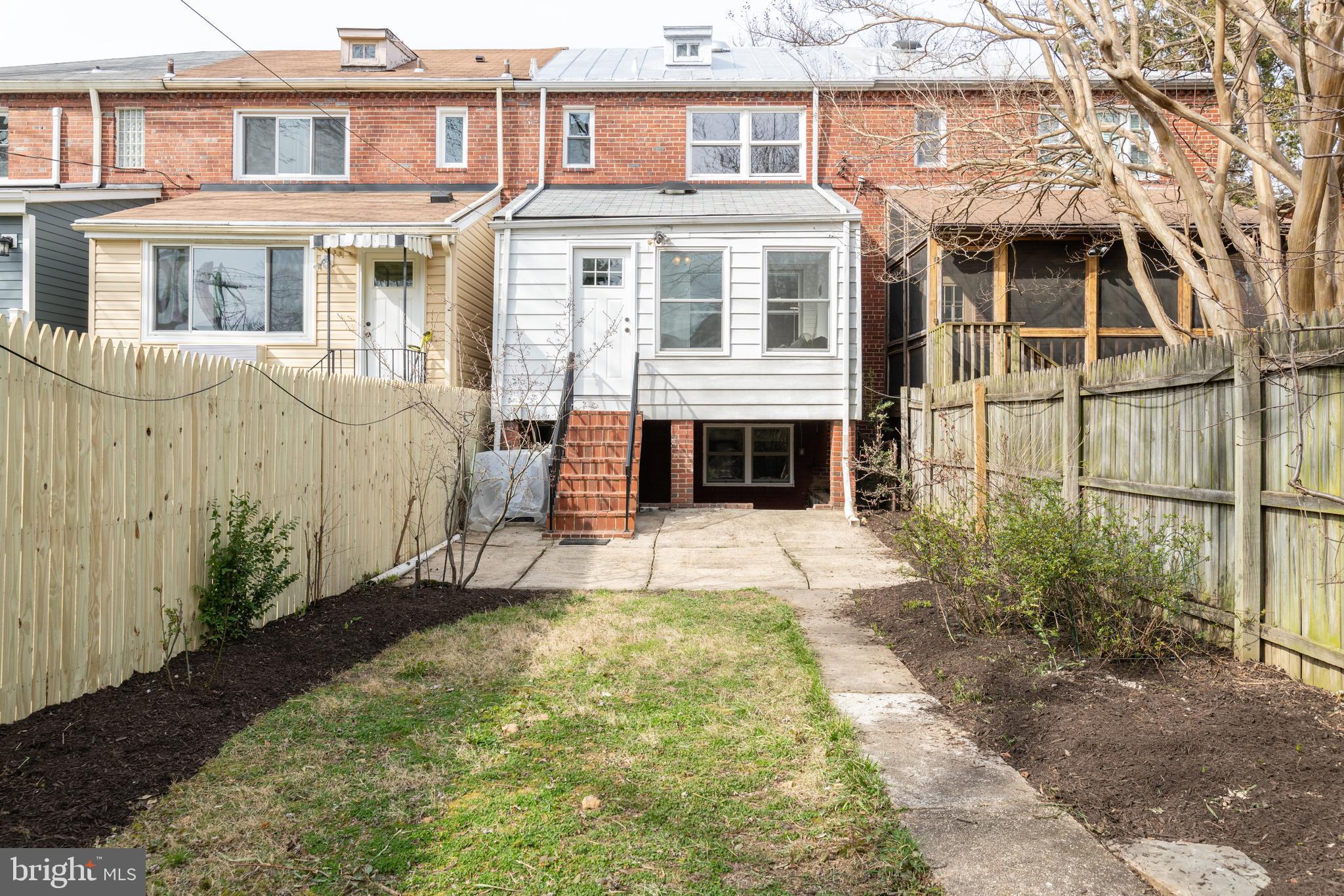 DEL RAY - Residential